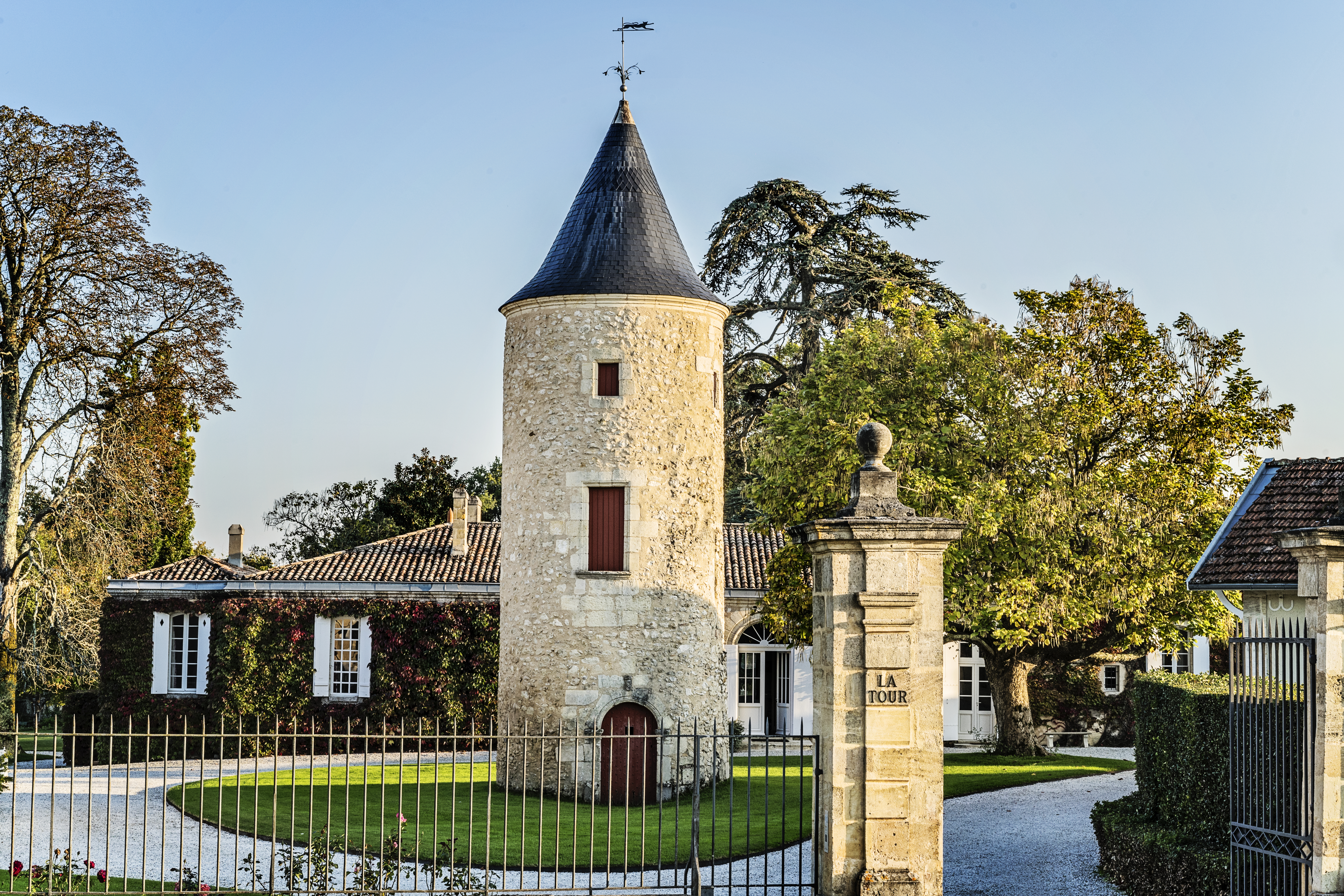 Château Latour-Martillac