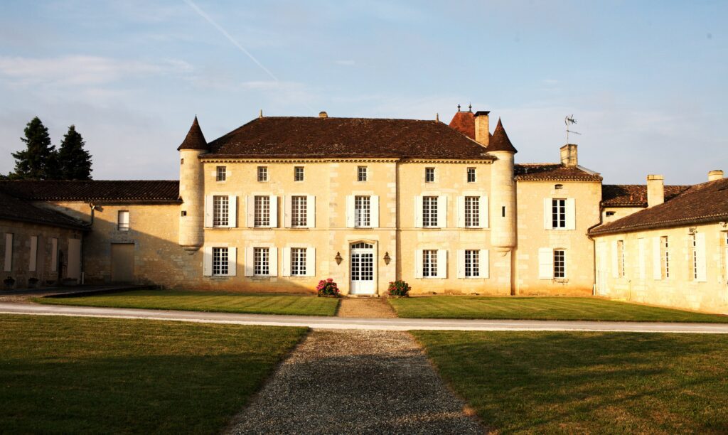 Façade Château Grand Mayne- ENTETE
