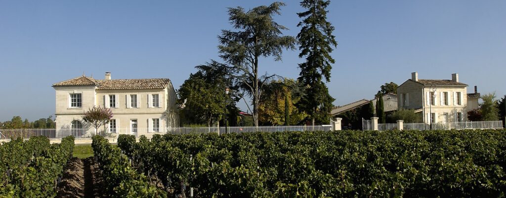 Château Le Bon Pasteur — 1