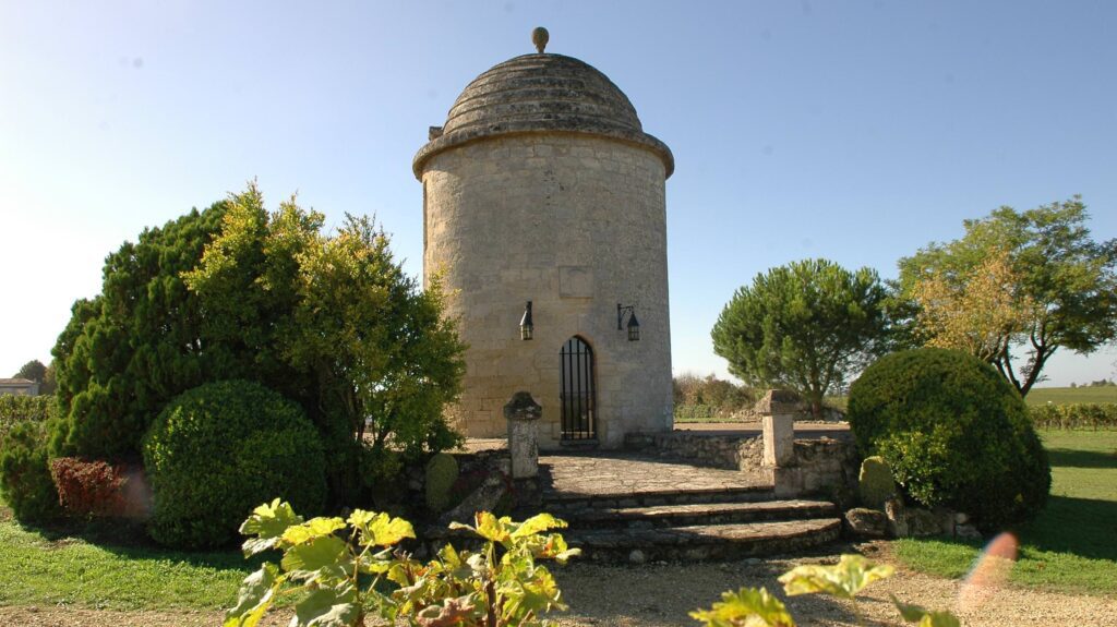 Château Balestard La Tonnelle — 2